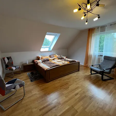 Apartment Eifeleule