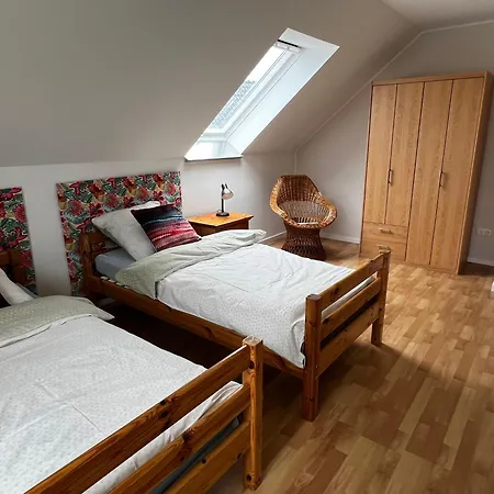 Eifeleule Apartment