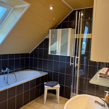 Eifeleule Lejlighed *